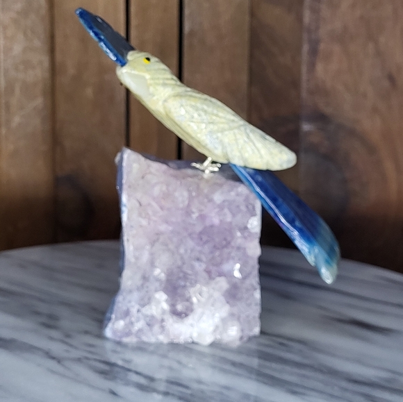 Amethyst Stone Parrot - Picture 5 of 17